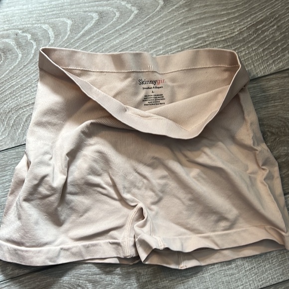 Lot of assorted mixed shape wear sizes L/XL - Picture 4 of 10